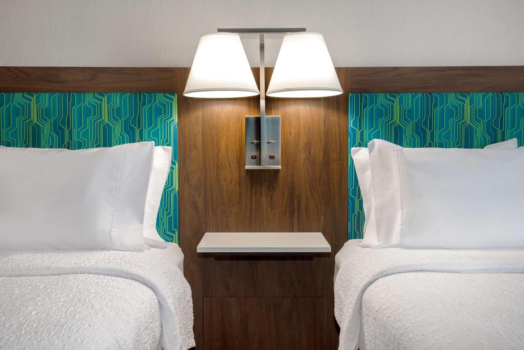 Hampton Inn By Hilton Brampton - Toronto Exterior foto